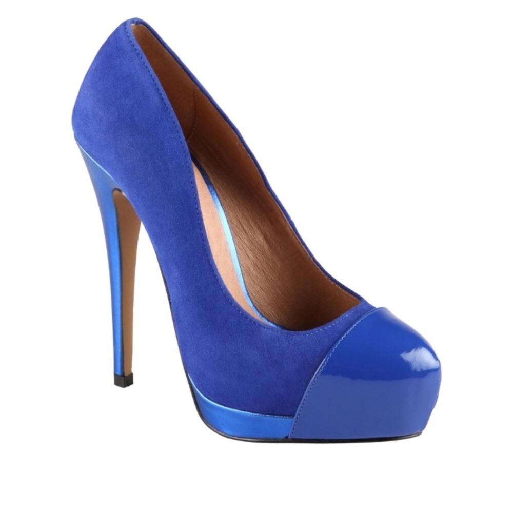 Royal Blue Size 8 1/2